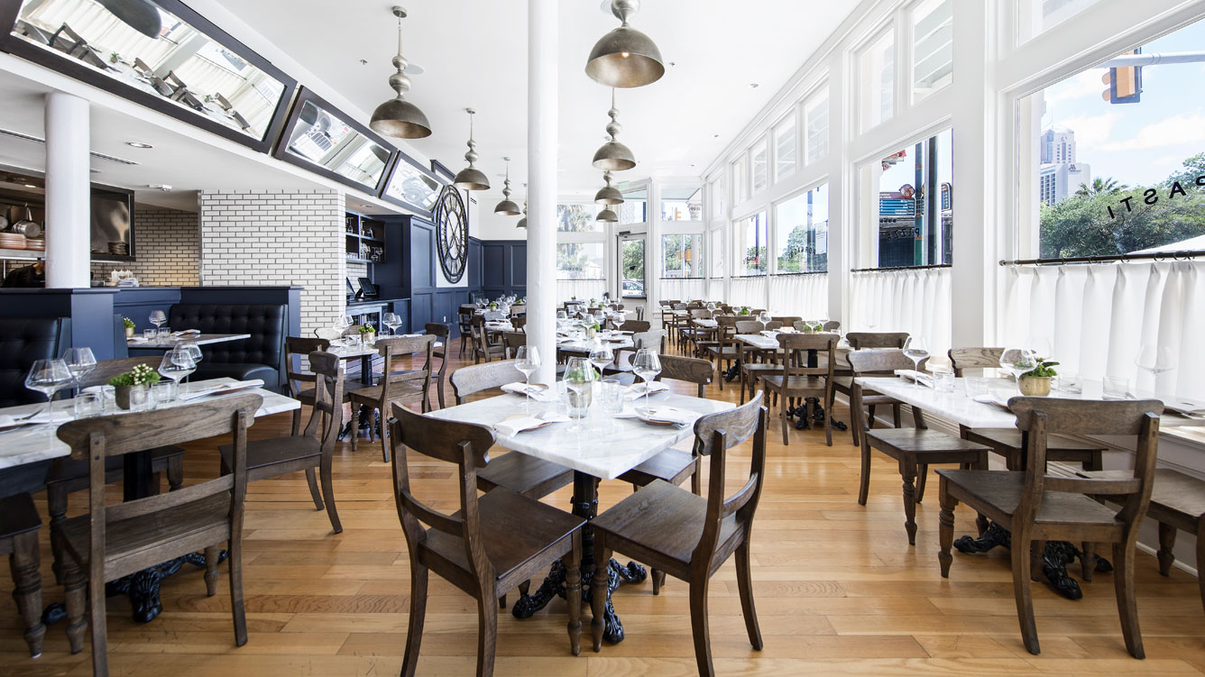 Dining 4