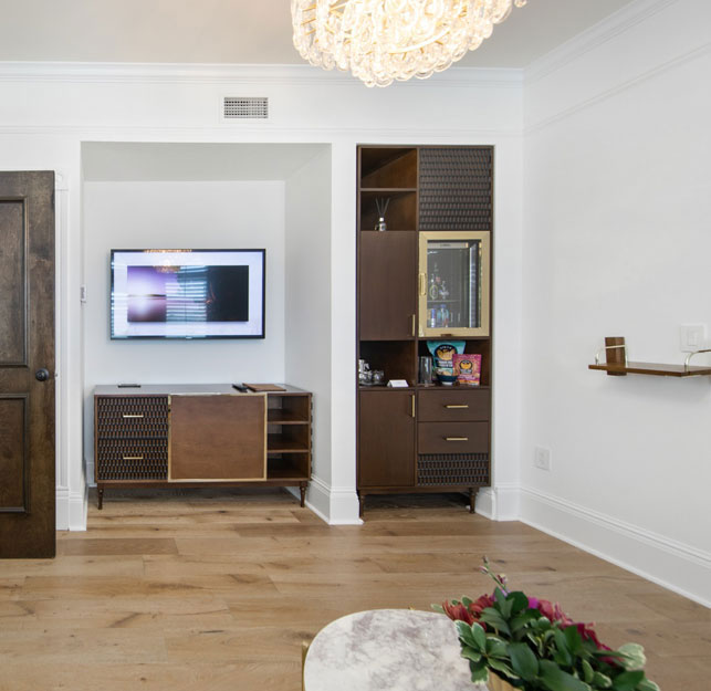 Luxury Suite detail 2