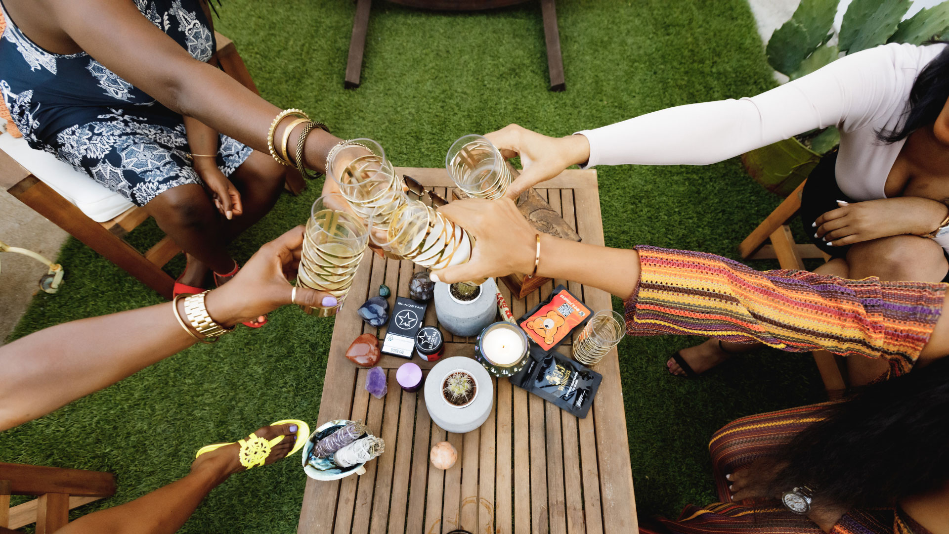 Upscale walk-up café with specialty drinks and artisan pastries